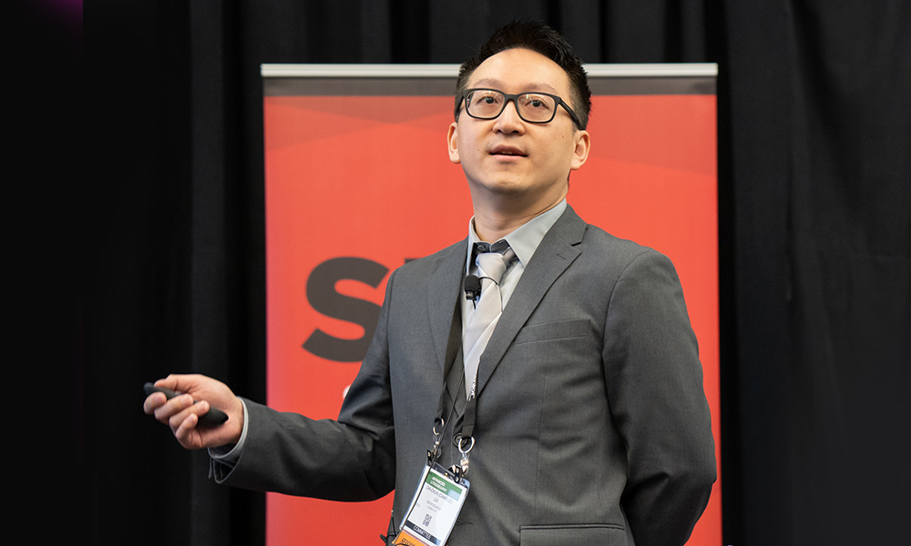 A presenter at SPIE event: knowing how to promote your presentation