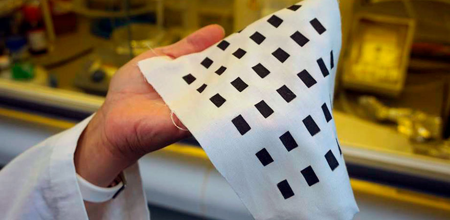 Image of a carbon-based perovskite solar cell made by screen printing on fabric for self-powered smart textiles of the future. Credit: Institut Català de Nanociència i Nanotecnologia (ICN2).